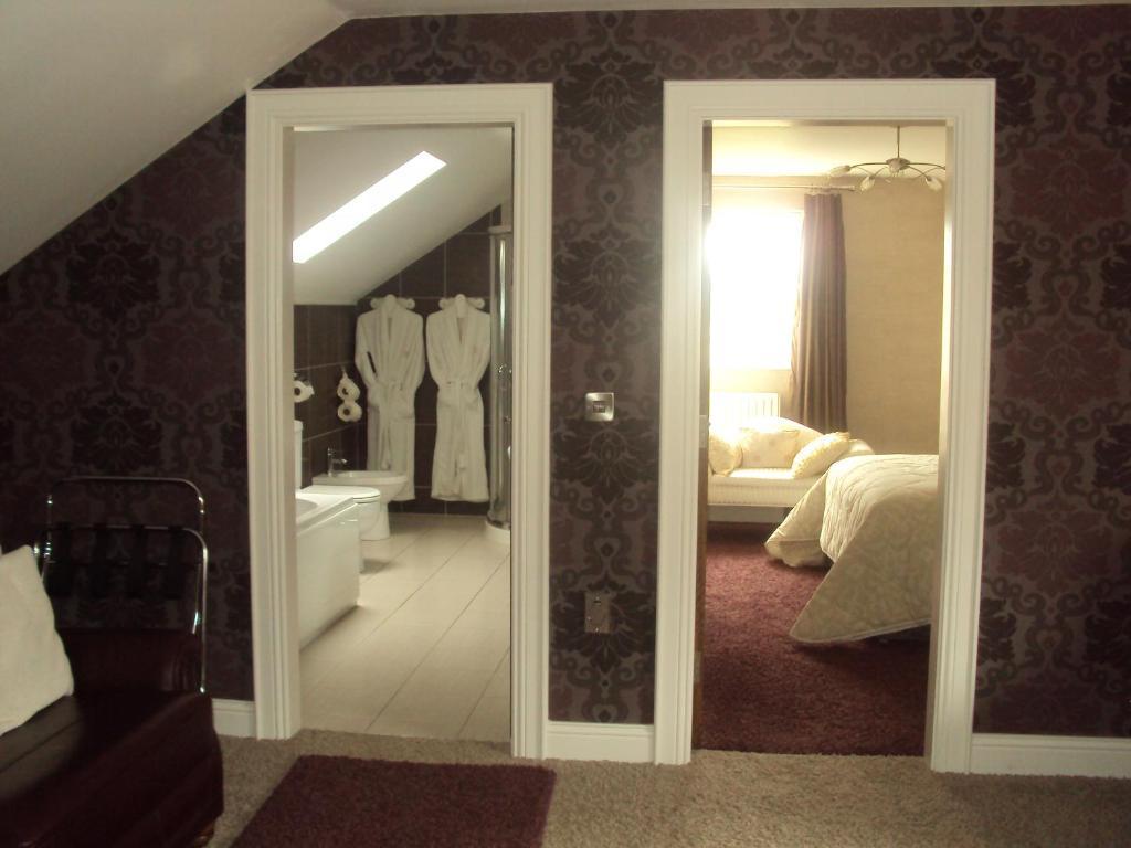 Causeway Lodge บุชมิลส์ ห้อง รูปภาพ