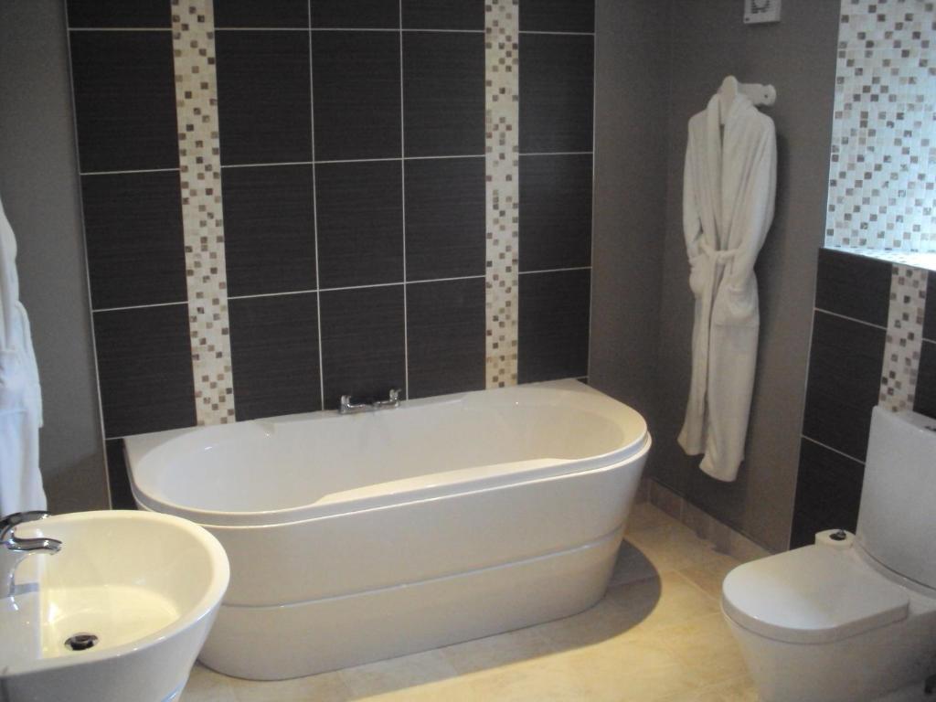 Causeway Lodge บุชมิลส์ ห้อง รูปภาพ